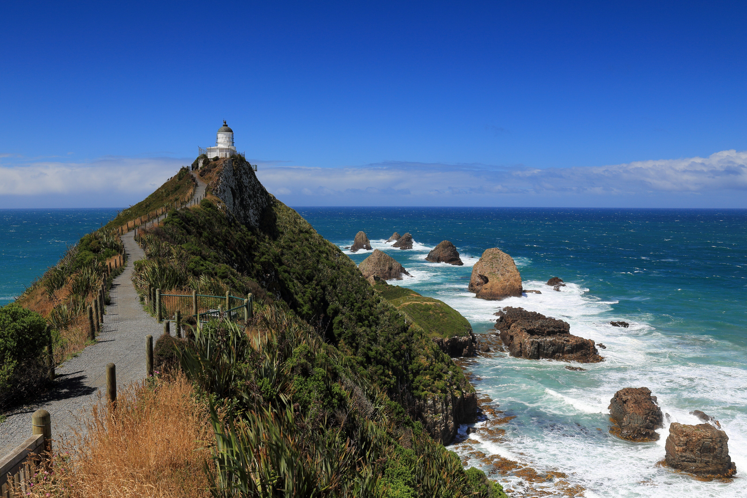 walking up to nugget point